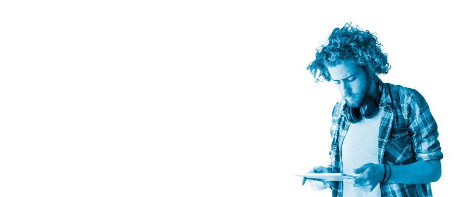 Jose estudiando un MFP en la universidad Online UTAMED